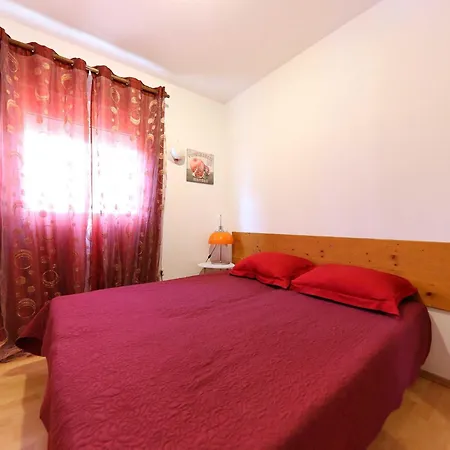 Melita - Comfort Two Bedroom With Terrace And Sea View A2 Apartment