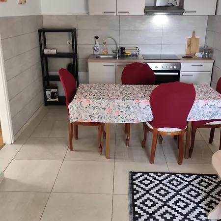 Melita - Comfort Two Bedroom With Terrace And Sea View A2 Apartment